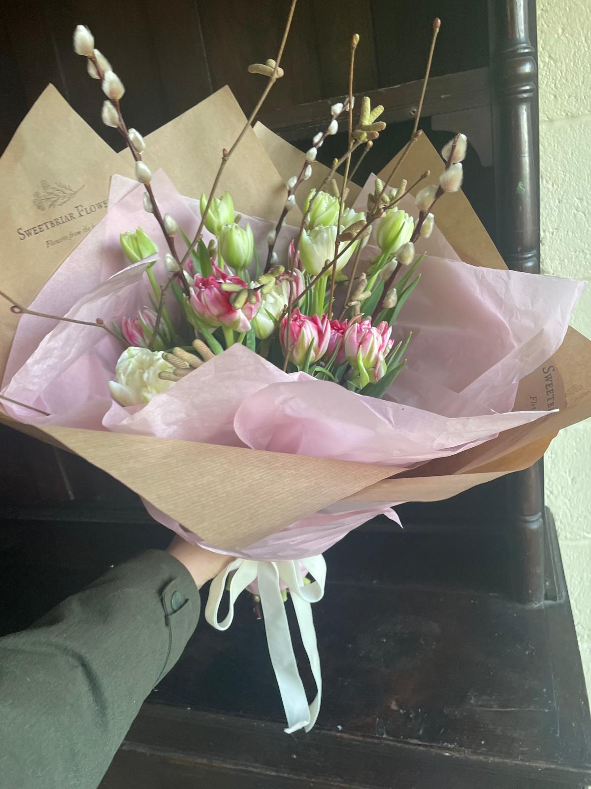 Pure Luxury - A beautiful bouquet to surprise and delight