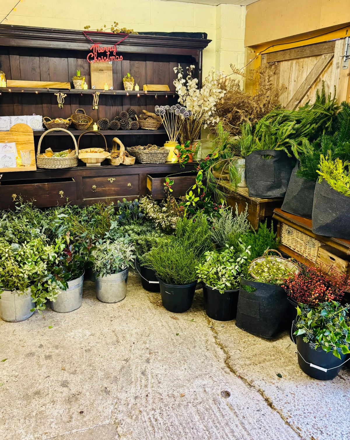 Christmas Wreath Workshop at Sweetbriar Farm Friday 4th December