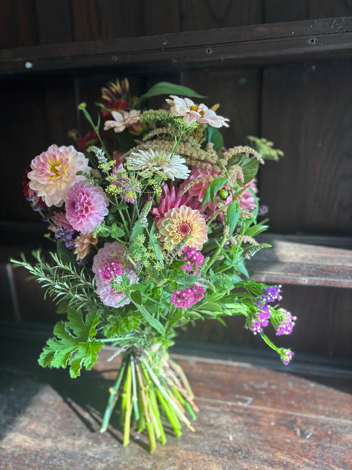 A Moon of Blooms - A month of weekly beautiful bouquets - (4 bouquets) delivered
